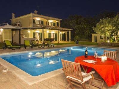 Villa 4 chambres, avec piscine