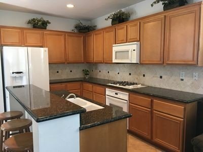 House 4 bedrooms, with jacuzzi