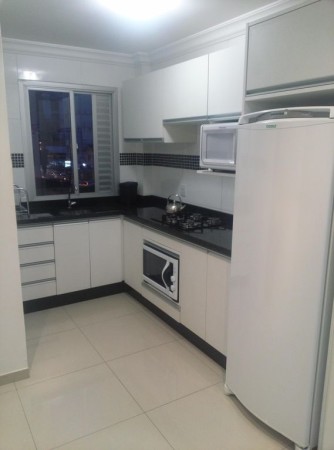 Apartamento 2 quartos, com jardim