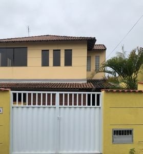 Casa 2 quartos, com ar condicionado