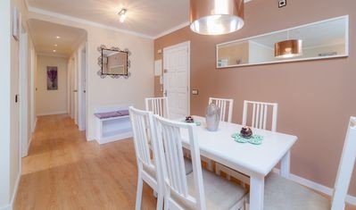 Wohnung 3 Schlafzimmer, mit Klimaanlage