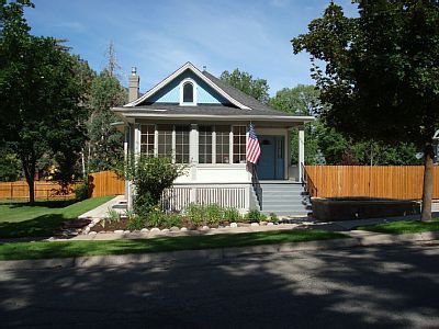 House 2 bedrooms, with pool