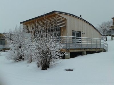 Chalet design, 2 chambres, avec piscine