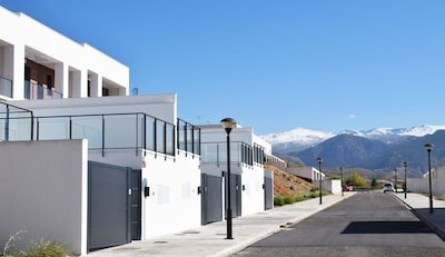 Casa 4 habitaciones, con jacuzzi