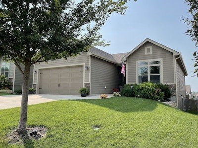 House 3 bedrooms, with garden