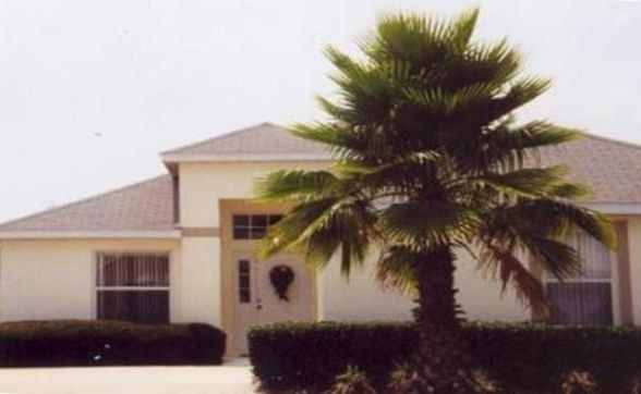 House 3 bedrooms, with pool