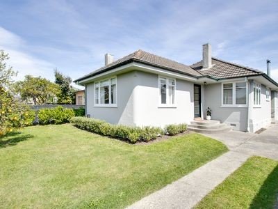 Maison design, 2 chambres, avec jardin