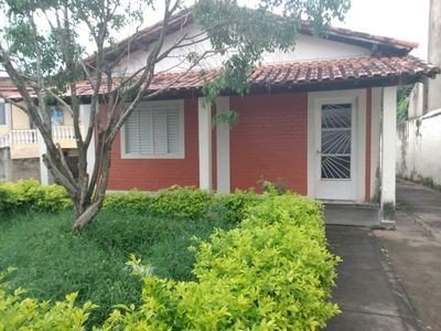 @todoptHouse 3 bedrooms, @todoptwith pool