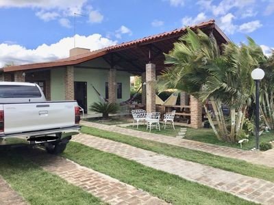 Casa 3 quartos, com piscina