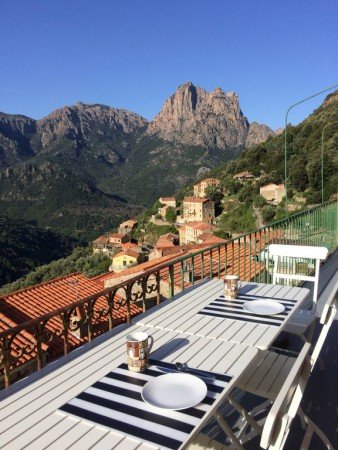 Wohnung 2 Schlafzimmer, mit Parkplatz