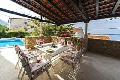 Villa 5 Schlafzimmer, mit Pool