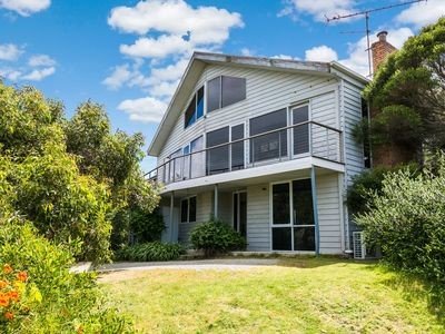 House 3 bedrooms, with garden