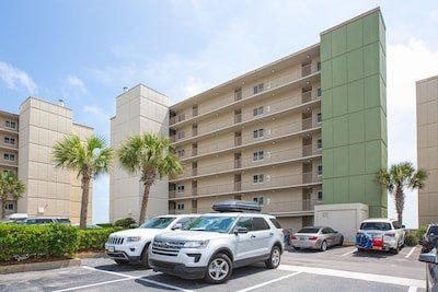 Apartment 2 bedrooms, with pool