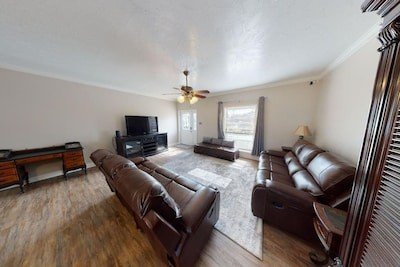 House 3 bedrooms, with garden