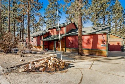 House 4 bedrooms, with fireplace