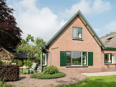 Bed and breakfast 3 slaapkamers, met tuin