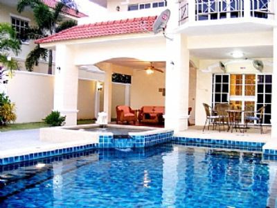 Villa 4 Schlafzimmer, mit Pool