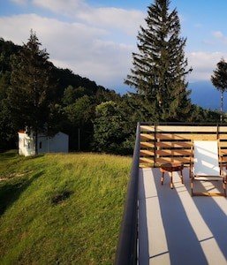 Wohnung 3 Schlafzimmer, mit Garten