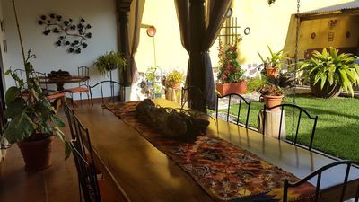 House 6 bedrooms, with pool