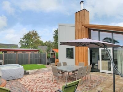 Ferienhaus 4 Schlafzimmer, mit Whirlpool