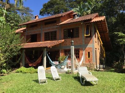 Casa 3 quartos, com jardim