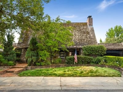 House 3 bedrooms, with jacuzzi