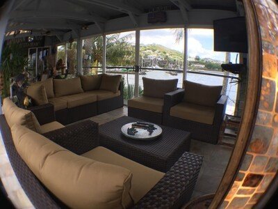 Bed and breakfast 2 bedrooms, with pool