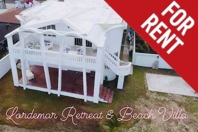 Villa 4 habitaciones, con aire acondicionado