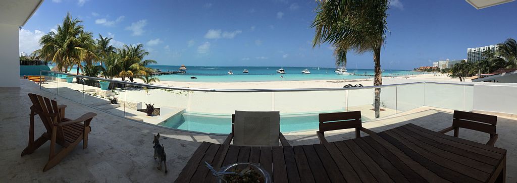 @todoptHouse 6 bedrooms, @todoptwith pool