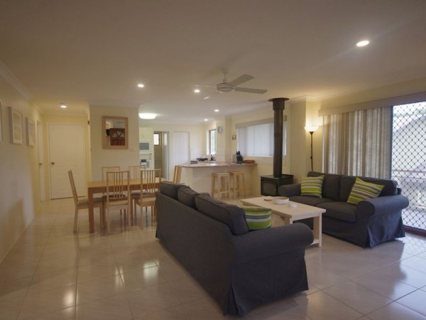 Apartment 3 bedrooms, with fireplace