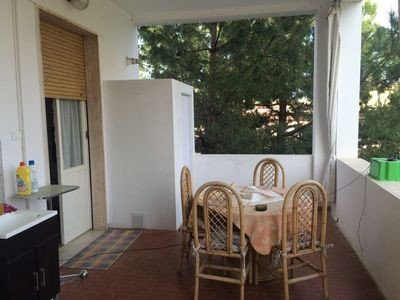 Casa 2 camere, con giardino