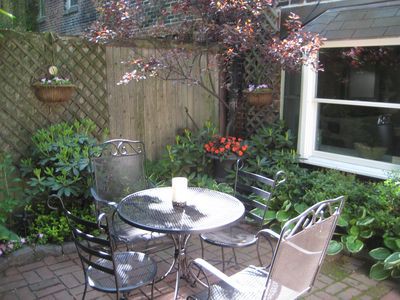 @todoptApartment @todopt1 bedroom, with garden