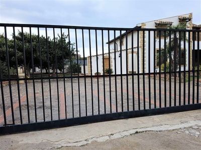 Villa 4 camere, con idromassaggio