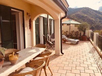 Casa 2 camere, con giardino