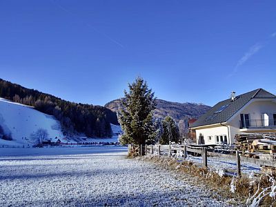 Villa 5 Schlafzimmer, mit Garten