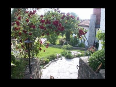 Wohnung 3 Schlafzimmer, mit Garten