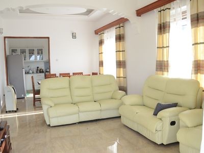 Wohnung 2 Schlafzimmer, mit Fitnessstudio
