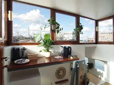 Boat 1 bedroom, with pool