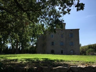 Castillo 10 habitaciones, con piscina