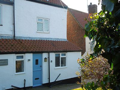 House 3 bedrooms, with garden