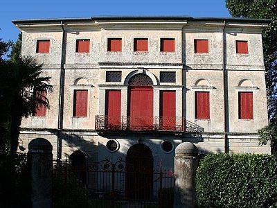 Castello 4 camere, con giardino