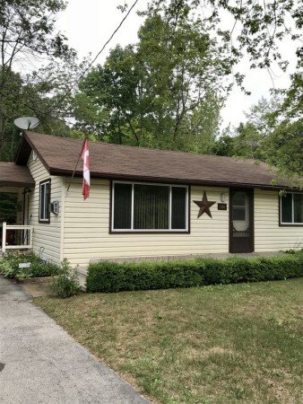 House 3 bedrooms, with garden