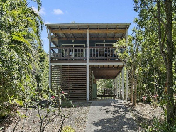 House 3 bedrooms, with fireplace