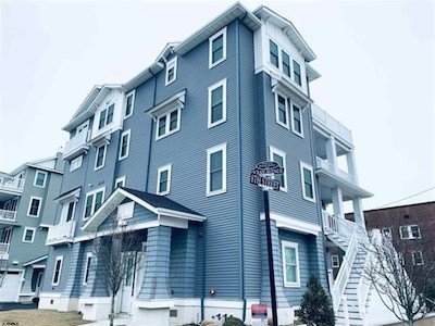 Apartment 5 bedrooms, with air conditioning