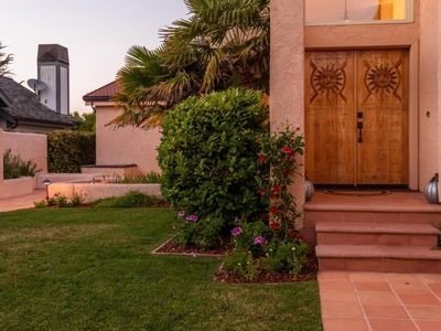 House 5 bedrooms, with jacuzzi