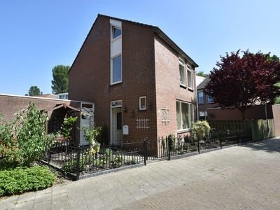 Casa 3 habitaciones, con jardín