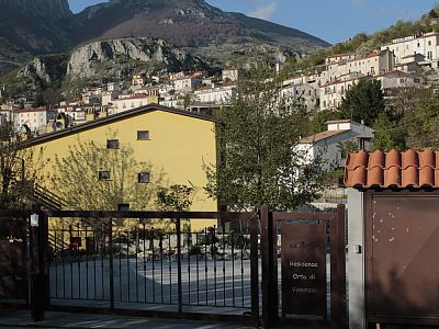 Appartamento 1 camera, con giardino