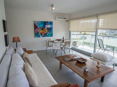 Apartamento 2 quartos, com piscina