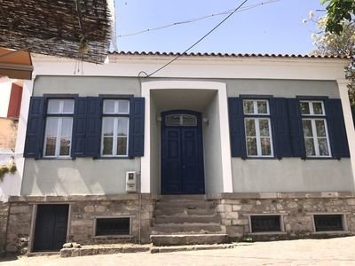 Maison en pierre 2 chambres, avec jardin