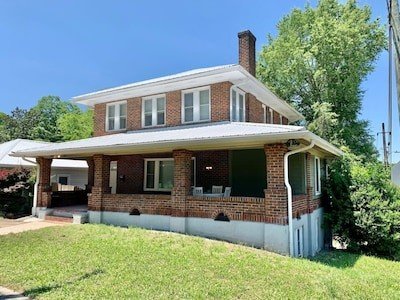 Bed and breakfast 4 bedrooms, with pool